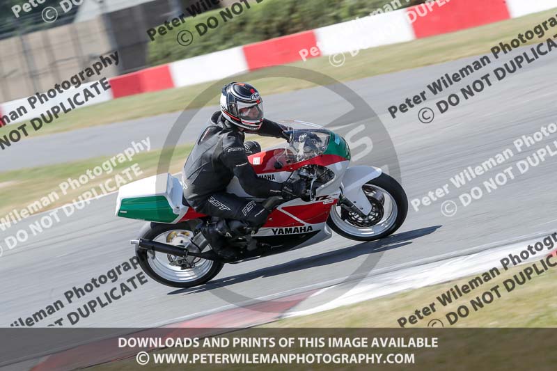 donington no limits trackday;donington park photographs;donington trackday photographs;no limits trackdays;peter wileman photography;trackday digital images;trackday photos