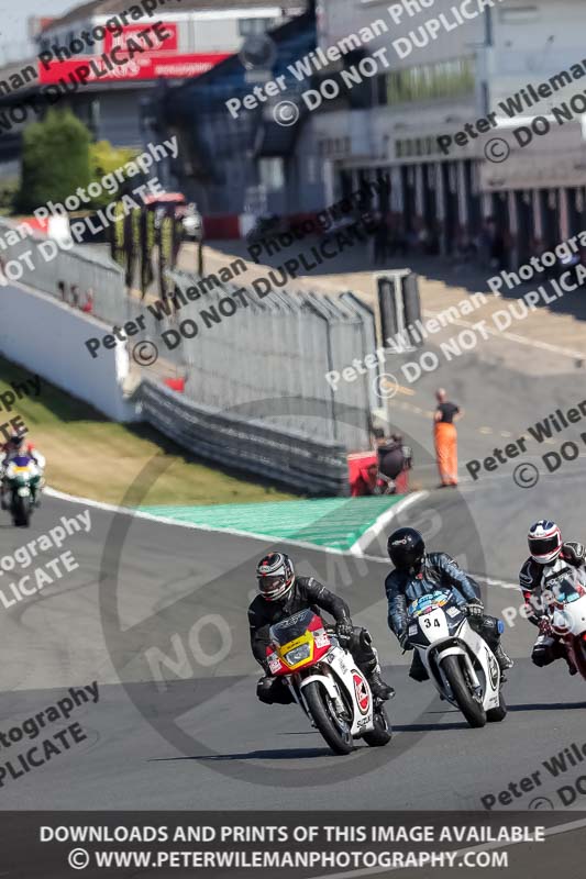 donington no limits trackday;donington park photographs;donington trackday photographs;no limits trackdays;peter wileman photography;trackday digital images;trackday photos