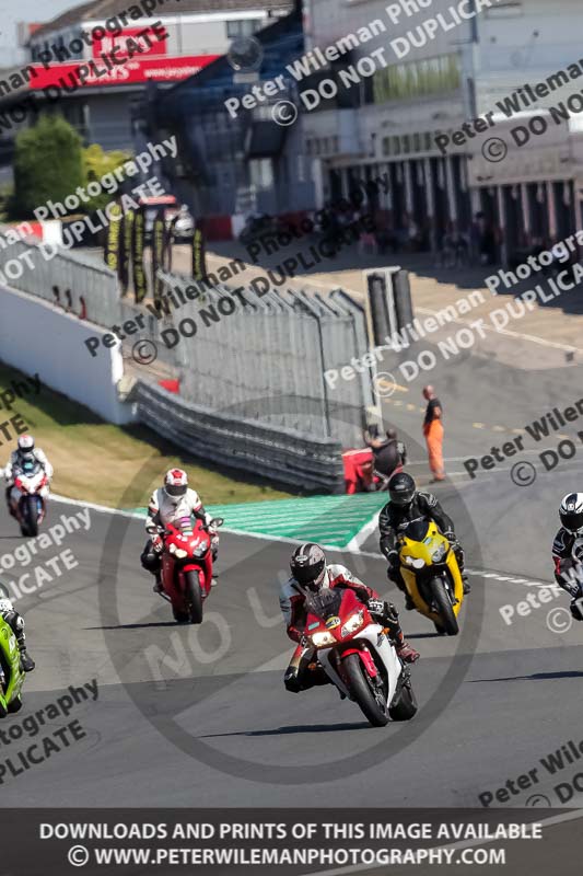 donington no limits trackday;donington park photographs;donington trackday photographs;no limits trackdays;peter wileman photography;trackday digital images;trackday photos