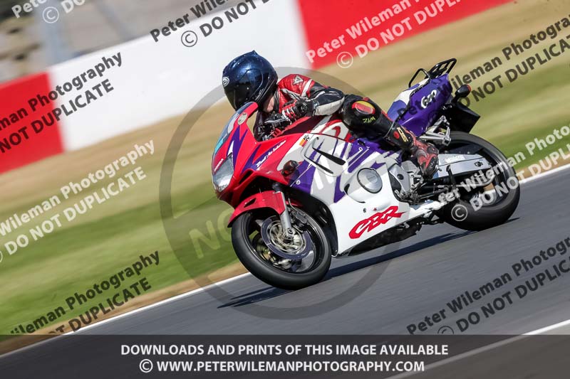 donington no limits trackday;donington park photographs;donington trackday photographs;no limits trackdays;peter wileman photography;trackday digital images;trackday photos