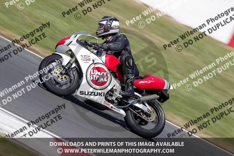 donington no limits trackday;donington park photographs;donington trackday photographs;no limits trackdays;peter wileman photography;trackday digital images;trackday photos