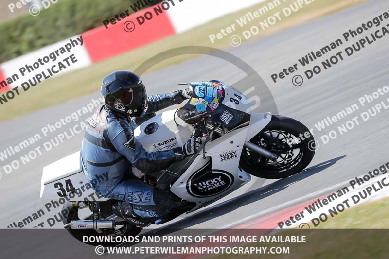 donington no limits trackday;donington park photographs;donington trackday photographs;no limits trackdays;peter wileman photography;trackday digital images;trackday photos