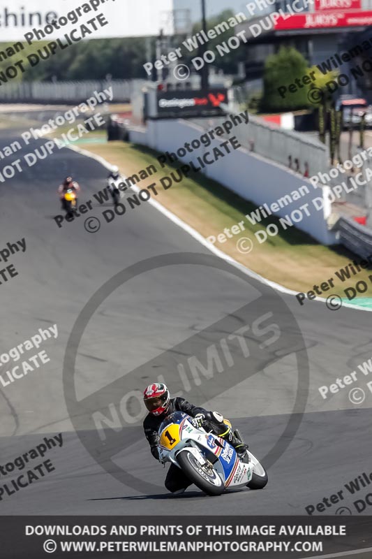 donington no limits trackday;donington park photographs;donington trackday photographs;no limits trackdays;peter wileman photography;trackday digital images;trackday photos