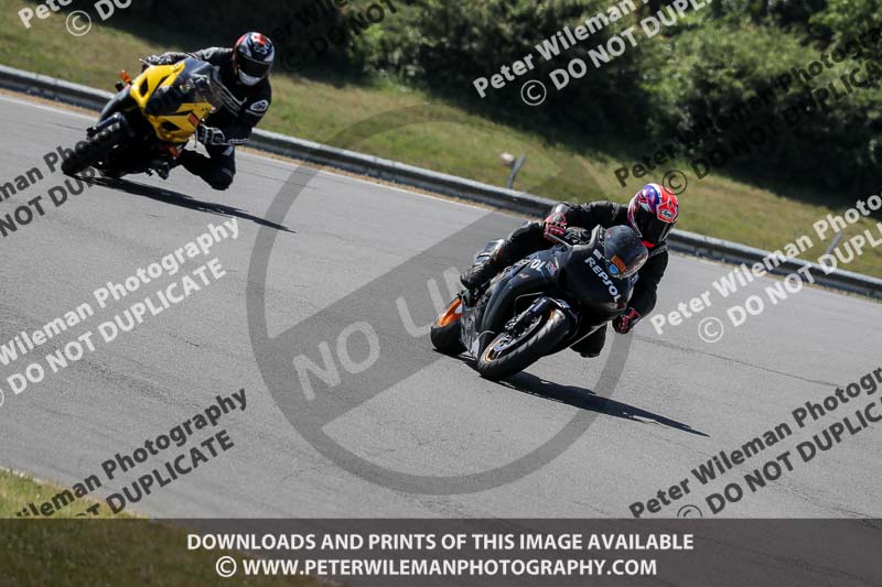 donington no limits trackday;donington park photographs;donington trackday photographs;no limits trackdays;peter wileman photography;trackday digital images;trackday photos