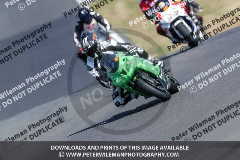 donington no limits trackday;donington park photographs;donington trackday photographs;no limits trackdays;peter wileman photography;trackday digital images;trackday photos