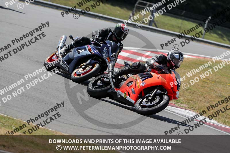 donington no limits trackday;donington park photographs;donington trackday photographs;no limits trackdays;peter wileman photography;trackday digital images;trackday photos