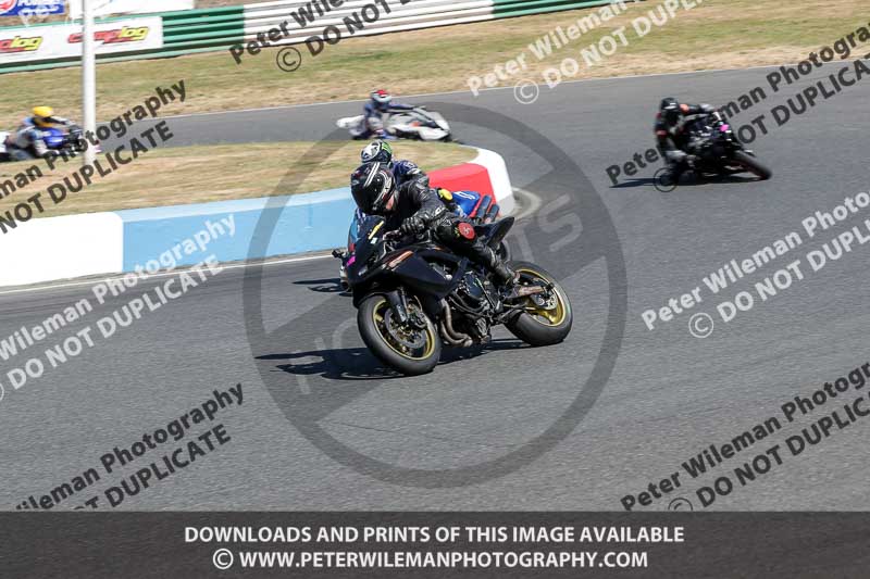 enduro digital images;event digital images;eventdigitalimages;mallory park;mallory park photographs;mallory park trackday;mallory park trackday photographs;no limits trackdays;peter wileman photography;racing digital images;trackday digital images;trackday photos