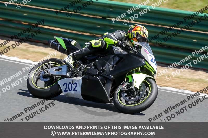 enduro digital images;event digital images;eventdigitalimages;mallory park;mallory park photographs;mallory park trackday;mallory park trackday photographs;no limits trackdays;peter wileman photography;racing digital images;trackday digital images;trackday photos