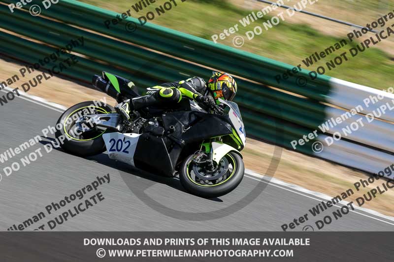 enduro digital images;event digital images;eventdigitalimages;mallory park;mallory park photographs;mallory park trackday;mallory park trackday photographs;no limits trackdays;peter wileman photography;racing digital images;trackday digital images;trackday photos