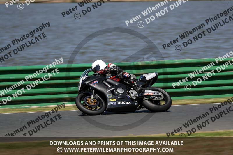 enduro digital images;event digital images;eventdigitalimages;mallory park;mallory park photographs;mallory park trackday;mallory park trackday photographs;no limits trackdays;peter wileman photography;racing digital images;trackday digital images;trackday photos