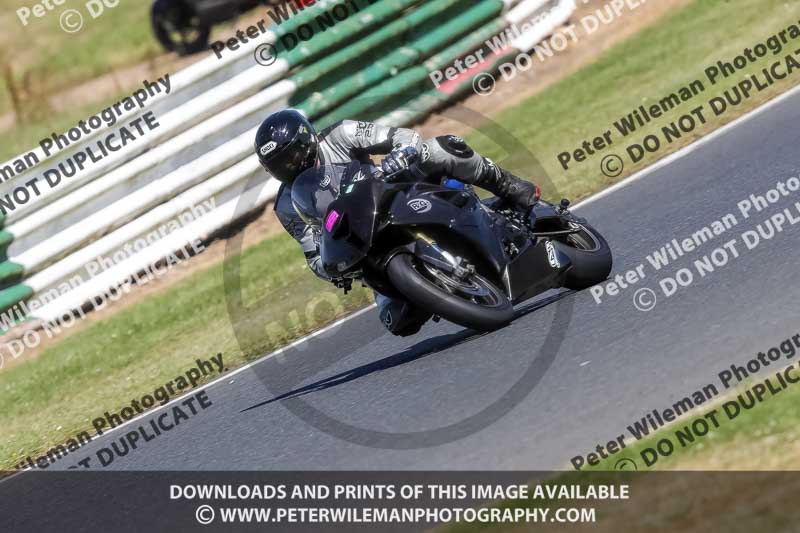 enduro digital images;event digital images;eventdigitalimages;mallory park;mallory park photographs;mallory park trackday;mallory park trackday photographs;no limits trackdays;peter wileman photography;racing digital images;trackday digital images;trackday photos