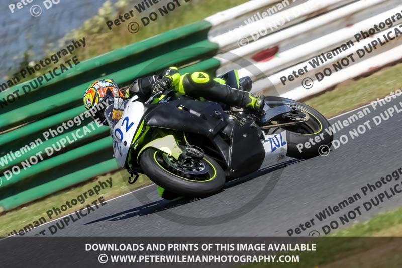 enduro digital images;event digital images;eventdigitalimages;mallory park;mallory park photographs;mallory park trackday;mallory park trackday photographs;no limits trackdays;peter wileman photography;racing digital images;trackday digital images;trackday photos