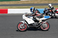 enduro-digital-images;event-digital-images;eventdigitalimages;mallory-park;mallory-park-photographs;mallory-park-trackday;mallory-park-trackday-photographs;no-limits-trackdays;peter-wileman-photography;racing-digital-images;trackday-digital-images;trackday-photos
