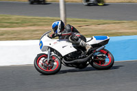 enduro-digital-images;event-digital-images;eventdigitalimages;mallory-park;mallory-park-photographs;mallory-park-trackday;mallory-park-trackday-photographs;no-limits-trackdays;peter-wileman-photography;racing-digital-images;trackday-digital-images;trackday-photos