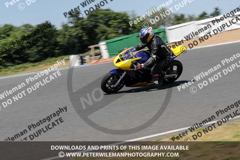 enduro digital images;event digital images;eventdigitalimages;mallory park;mallory park photographs;mallory park trackday;mallory park trackday photographs;no limits trackdays;peter wileman photography;racing digital images;trackday digital images;trackday photos