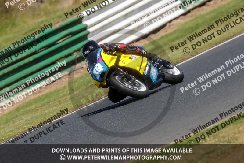 enduro digital images;event digital images;eventdigitalimages;mallory park;mallory park photographs;mallory park trackday;mallory park trackday photographs;no limits trackdays;peter wileman photography;racing digital images;trackday digital images;trackday photos