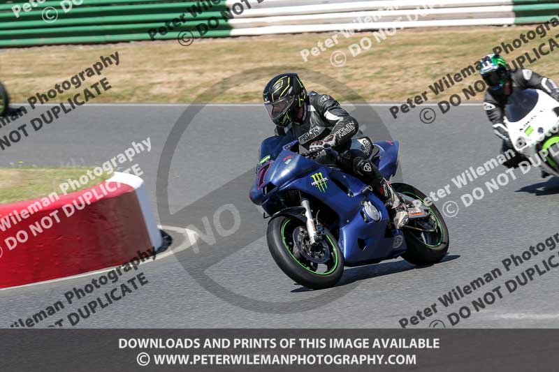 enduro digital images;event digital images;eventdigitalimages;mallory park;mallory park photographs;mallory park trackday;mallory park trackday photographs;no limits trackdays;peter wileman photography;racing digital images;trackday digital images;trackday photos