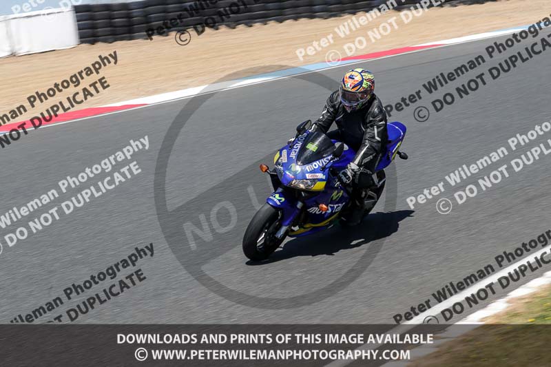 enduro digital images;event digital images;eventdigitalimages;mallory park;mallory park photographs;mallory park trackday;mallory park trackday photographs;no limits trackdays;peter wileman photography;racing digital images;trackday digital images;trackday photos