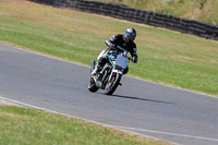 enduro-digital-images;event-digital-images;eventdigitalimages;mallory-park;mallory-park-photographs;mallory-park-trackday;mallory-park-trackday-photographs;no-limits-trackdays;peter-wileman-photography;racing-digital-images;trackday-digital-images;trackday-photos