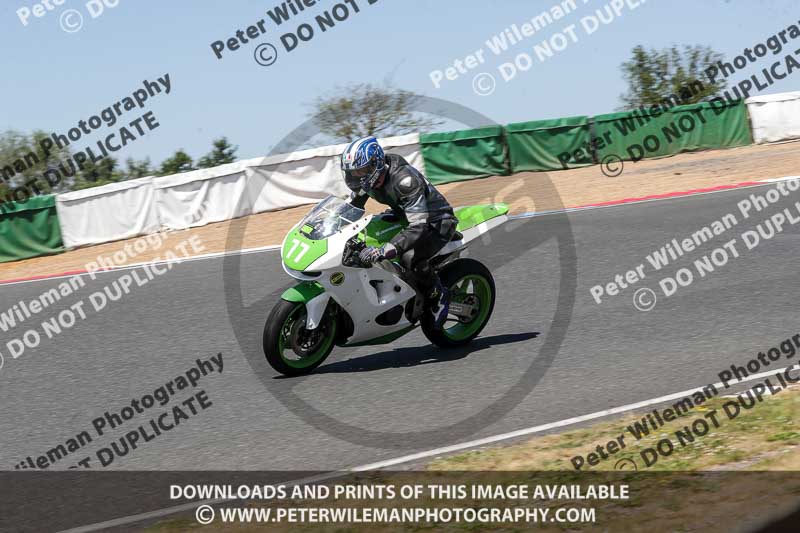 enduro digital images;event digital images;eventdigitalimages;mallory park;mallory park photographs;mallory park trackday;mallory park trackday photographs;no limits trackdays;peter wileman photography;racing digital images;trackday digital images;trackday photos