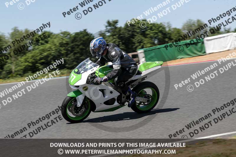 enduro digital images;event digital images;eventdigitalimages;mallory park;mallory park photographs;mallory park trackday;mallory park trackday photographs;no limits trackdays;peter wileman photography;racing digital images;trackday digital images;trackday photos