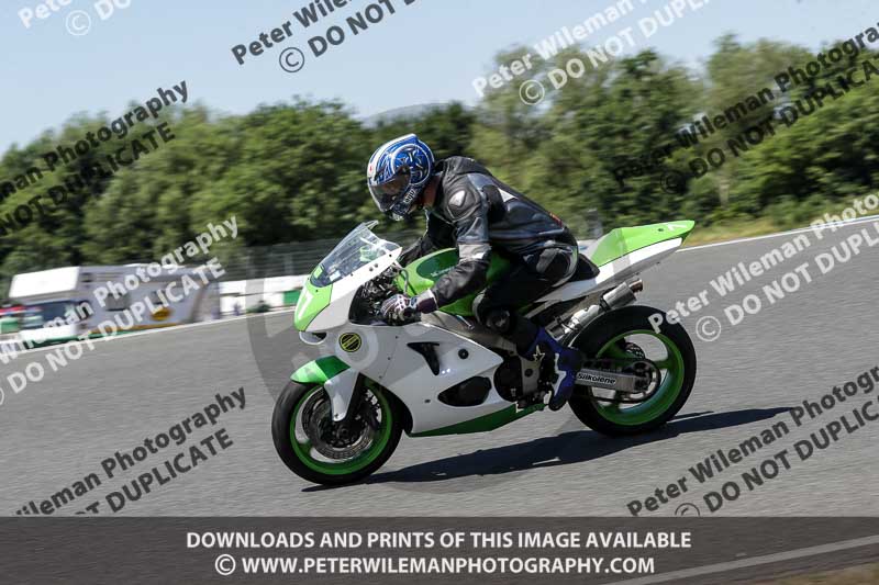 enduro digital images;event digital images;eventdigitalimages;mallory park;mallory park photographs;mallory park trackday;mallory park trackday photographs;no limits trackdays;peter wileman photography;racing digital images;trackday digital images;trackday photos