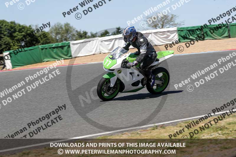 enduro digital images;event digital images;eventdigitalimages;mallory park;mallory park photographs;mallory park trackday;mallory park trackday photographs;no limits trackdays;peter wileman photography;racing digital images;trackday digital images;trackday photos