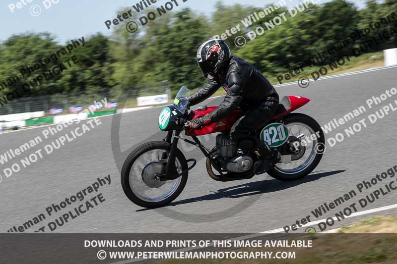 enduro digital images;event digital images;eventdigitalimages;mallory park;mallory park photographs;mallory park trackday;mallory park trackday photographs;no limits trackdays;peter wileman photography;racing digital images;trackday digital images;trackday photos