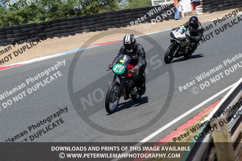 enduro digital images;event digital images;eventdigitalimages;mallory park;mallory park photographs;mallory park trackday;mallory park trackday photographs;no limits trackdays;peter wileman photography;racing digital images;trackday digital images;trackday photos