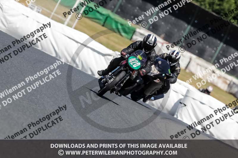enduro digital images;event digital images;eventdigitalimages;mallory park;mallory park photographs;mallory park trackday;mallory park trackday photographs;no limits trackdays;peter wileman photography;racing digital images;trackday digital images;trackday photos