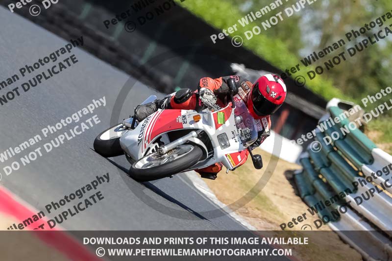 enduro digital images;event digital images;eventdigitalimages;mallory park;mallory park photographs;mallory park trackday;mallory park trackday photographs;no limits trackdays;peter wileman photography;racing digital images;trackday digital images;trackday photos