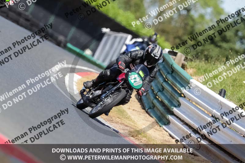 enduro digital images;event digital images;eventdigitalimages;mallory park;mallory park photographs;mallory park trackday;mallory park trackday photographs;no limits trackdays;peter wileman photography;racing digital images;trackday digital images;trackday photos