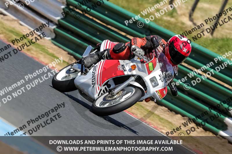 enduro digital images;event digital images;eventdigitalimages;mallory park;mallory park photographs;mallory park trackday;mallory park trackday photographs;no limits trackdays;peter wileman photography;racing digital images;trackday digital images;trackday photos