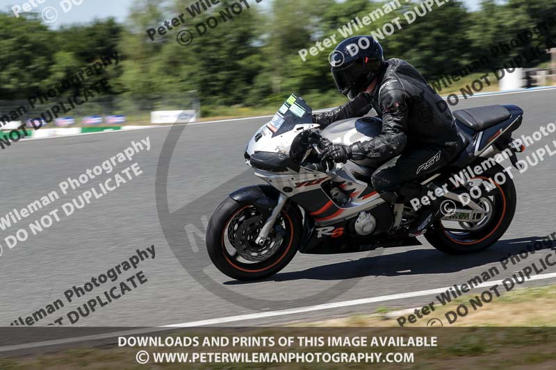 enduro digital images;event digital images;eventdigitalimages;mallory park;mallory park photographs;mallory park trackday;mallory park trackday photographs;no limits trackdays;peter wileman photography;racing digital images;trackday digital images;trackday photos