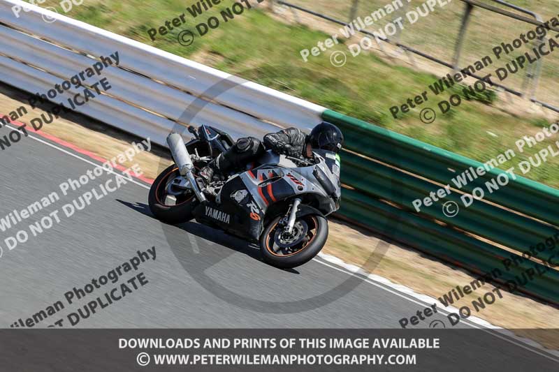 enduro digital images;event digital images;eventdigitalimages;mallory park;mallory park photographs;mallory park trackday;mallory park trackday photographs;no limits trackdays;peter wileman photography;racing digital images;trackday digital images;trackday photos