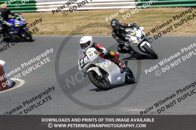 enduro digital images;event digital images;eventdigitalimages;mallory park;mallory park photographs;mallory park trackday;mallory park trackday photographs;no limits trackdays;peter wileman photography;racing digital images;trackday digital images;trackday photos