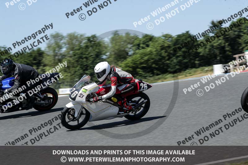 enduro digital images;event digital images;eventdigitalimages;mallory park;mallory park photographs;mallory park trackday;mallory park trackday photographs;no limits trackdays;peter wileman photography;racing digital images;trackday digital images;trackday photos