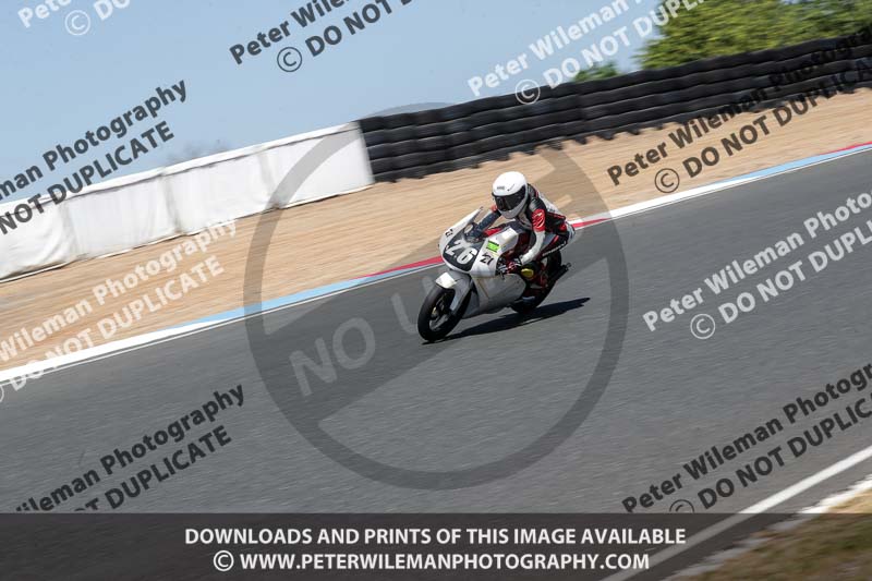 enduro digital images;event digital images;eventdigitalimages;mallory park;mallory park photographs;mallory park trackday;mallory park trackday photographs;no limits trackdays;peter wileman photography;racing digital images;trackday digital images;trackday photos