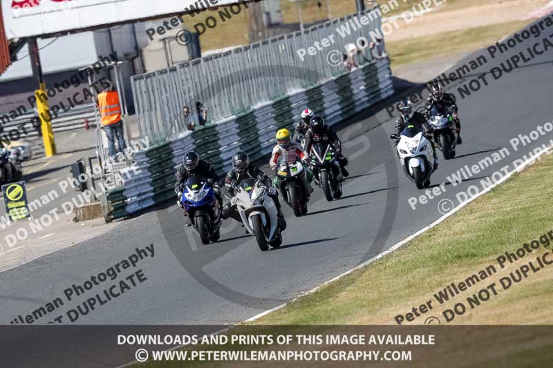 enduro digital images;event digital images;eventdigitalimages;mallory park;mallory park photographs;mallory park trackday;mallory park trackday photographs;no limits trackdays;peter wileman photography;racing digital images;trackday digital images;trackday photos