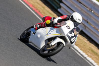 enduro-digital-images;event-digital-images;eventdigitalimages;mallory-park;mallory-park-photographs;mallory-park-trackday;mallory-park-trackday-photographs;no-limits-trackdays;peter-wileman-photography;racing-digital-images;trackday-digital-images;trackday-photos