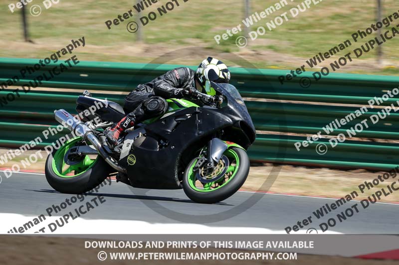 enduro digital images;event digital images;eventdigitalimages;mallory park;mallory park photographs;mallory park trackday;mallory park trackday photographs;no limits trackdays;peter wileman photography;racing digital images;trackday digital images;trackday photos