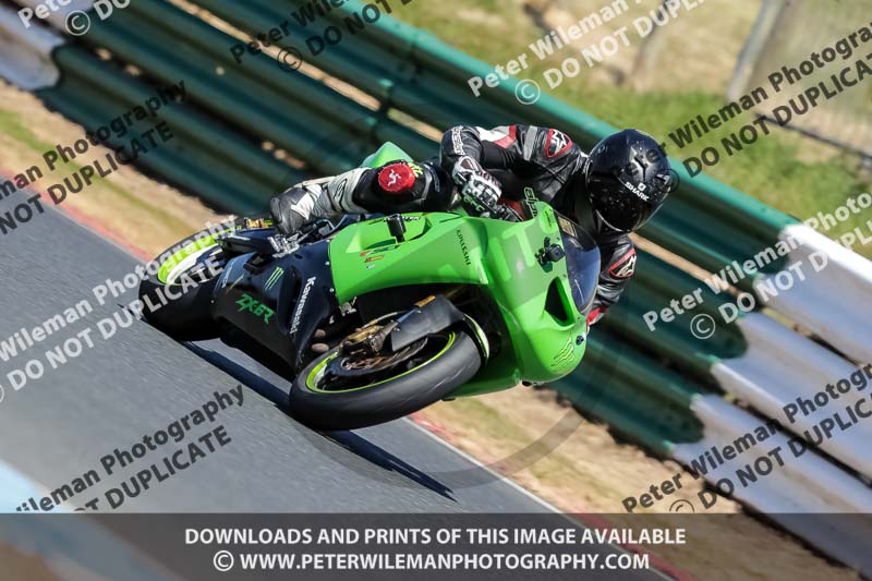 enduro digital images;event digital images;eventdigitalimages;mallory park;mallory park photographs;mallory park trackday;mallory park trackday photographs;no limits trackdays;peter wileman photography;racing digital images;trackday digital images;trackday photos