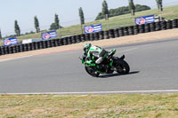 enduro-digital-images;event-digital-images;eventdigitalimages;mallory-park;mallory-park-photographs;mallory-park-trackday;mallory-park-trackday-photographs;no-limits-trackdays;peter-wileman-photography;racing-digital-images;trackday-digital-images;trackday-photos