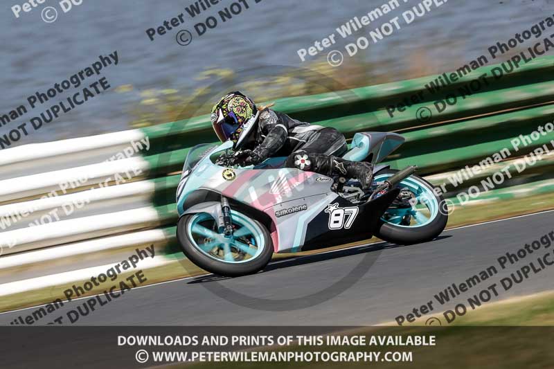 enduro digital images;event digital images;eventdigitalimages;mallory park;mallory park photographs;mallory park trackday;mallory park trackday photographs;no limits trackdays;peter wileman photography;racing digital images;trackday digital images;trackday photos