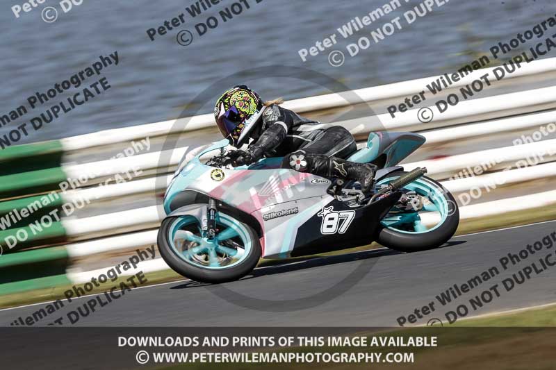 enduro digital images;event digital images;eventdigitalimages;mallory park;mallory park photographs;mallory park trackday;mallory park trackday photographs;no limits trackdays;peter wileman photography;racing digital images;trackday digital images;trackday photos
