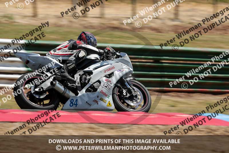 enduro digital images;event digital images;eventdigitalimages;mallory park;mallory park photographs;mallory park trackday;mallory park trackday photographs;no limits trackdays;peter wileman photography;racing digital images;trackday digital images;trackday photos