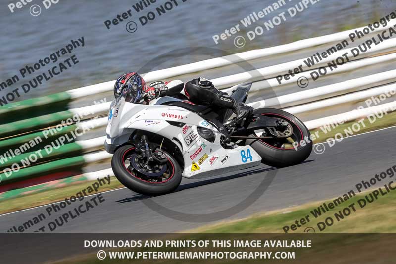 enduro digital images;event digital images;eventdigitalimages;mallory park;mallory park photographs;mallory park trackday;mallory park trackday photographs;no limits trackdays;peter wileman photography;racing digital images;trackday digital images;trackday photos