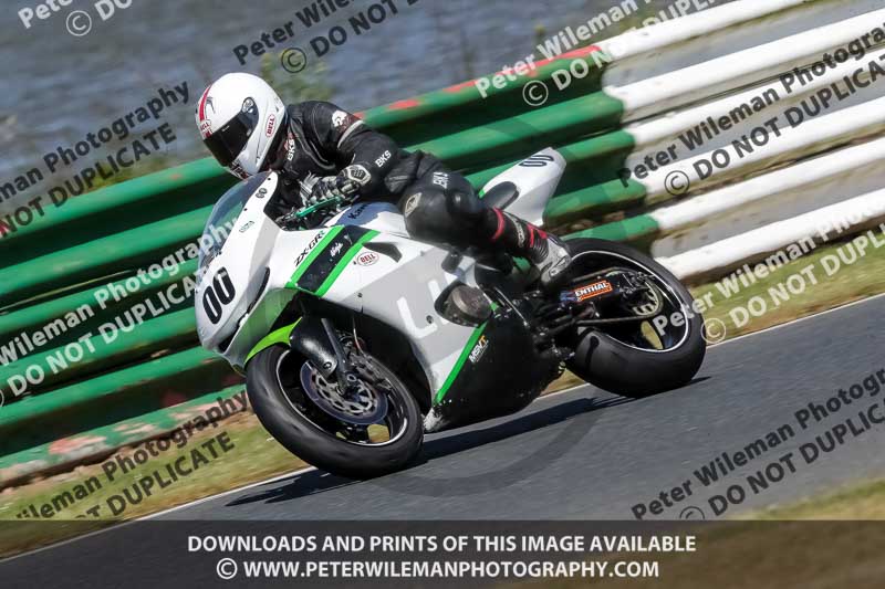 enduro digital images;event digital images;eventdigitalimages;mallory park;mallory park photographs;mallory park trackday;mallory park trackday photographs;no limits trackdays;peter wileman photography;racing digital images;trackday digital images;trackday photos
