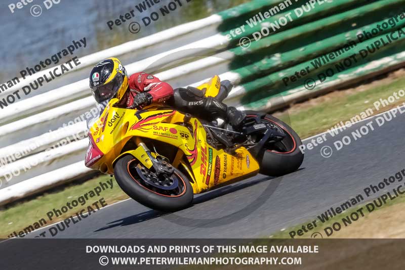 enduro digital images;event digital images;eventdigitalimages;mallory park;mallory park photographs;mallory park trackday;mallory park trackday photographs;no limits trackdays;peter wileman photography;racing digital images;trackday digital images;trackday photos