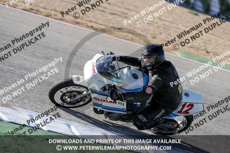 cadwell no limits trackday;cadwell park;cadwell park photographs;cadwell trackday photographs;enduro digital images;event digital images;eventdigitalimages;no limits trackdays;peter wileman photography;racing digital images;trackday digital images;trackday photos